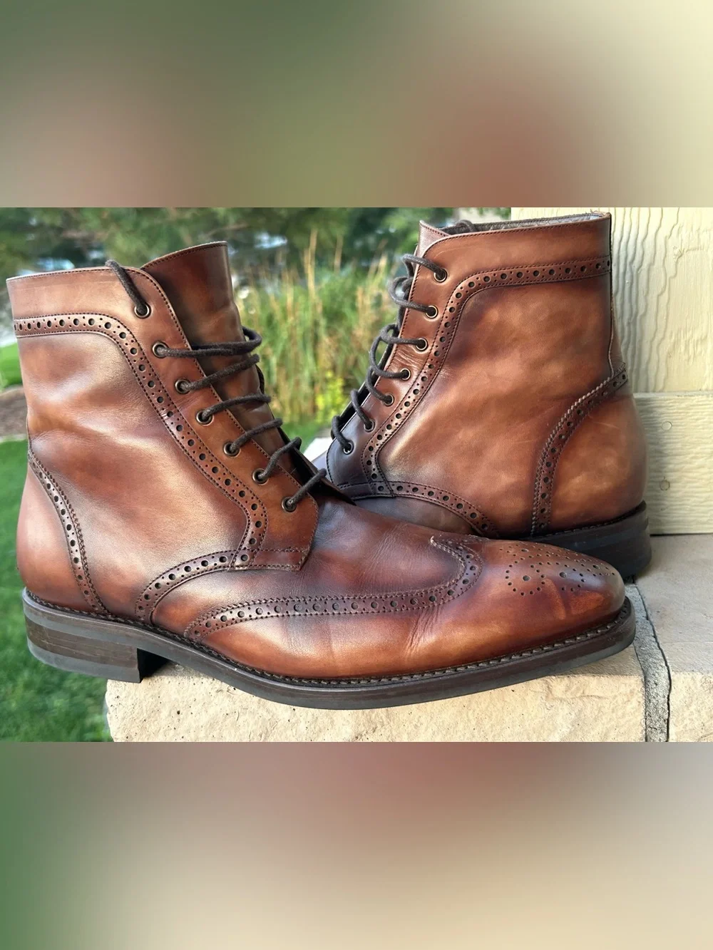Excellent! Mens THURSDAY BOOT Company WINGTIP Burnished Leather Dress Boot 10.5